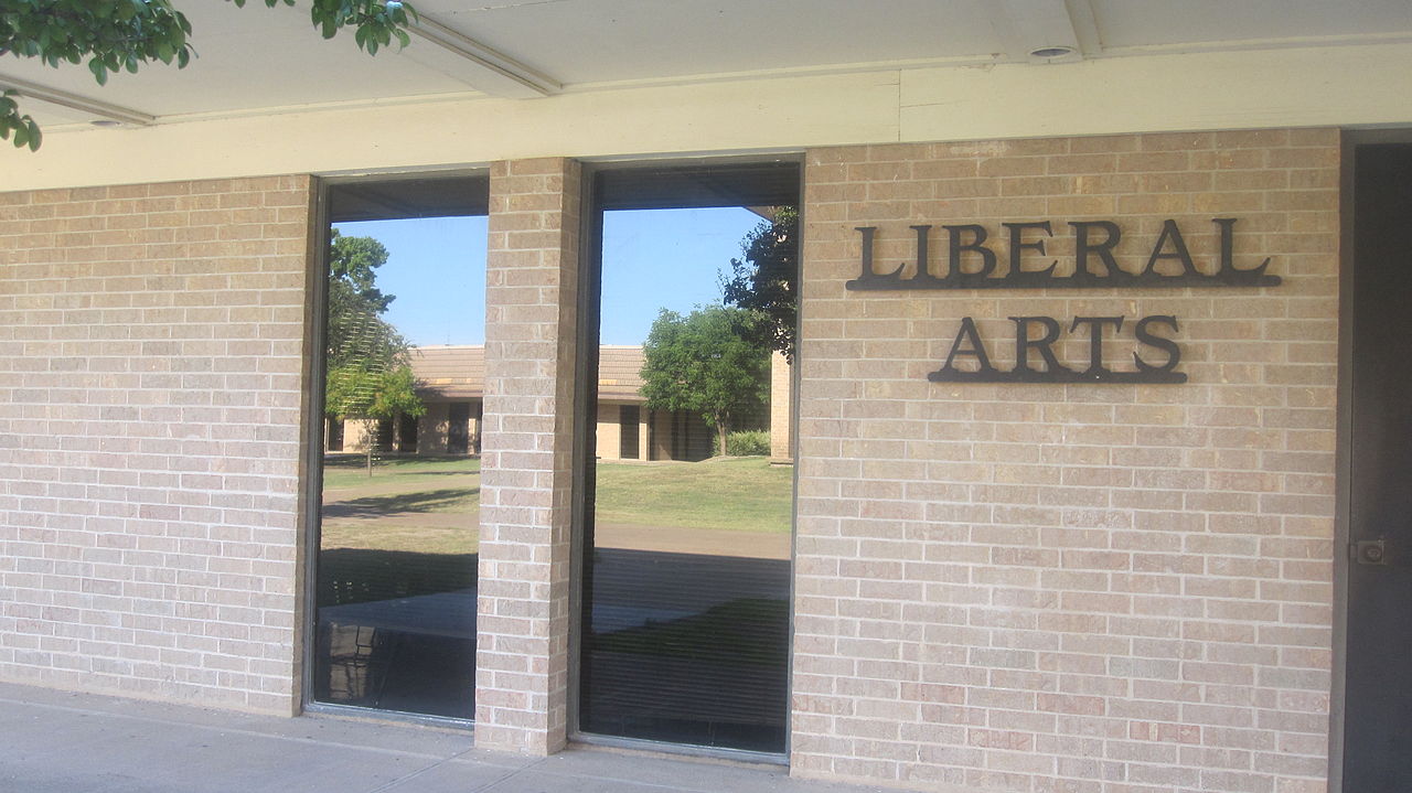 e(ネイピア数)って何の為にあるの?定義暗記では勿体無い教養としての数学